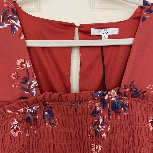 BNWT Q&A Gathered bodice Floral Long Sleeve Mini Dress - Picture 6 of 15